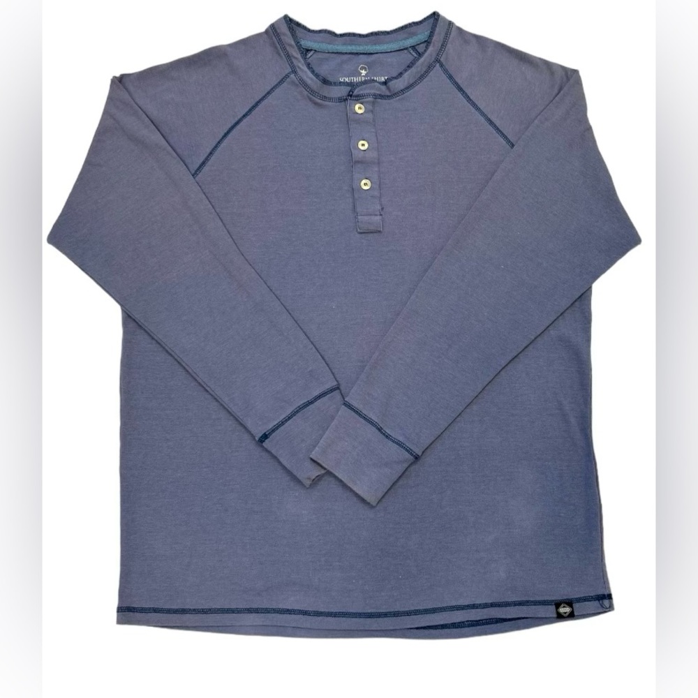 XL casual men’s long sleeve Henley, blue. 58% cotton, 39% polyester, 3% spandex.